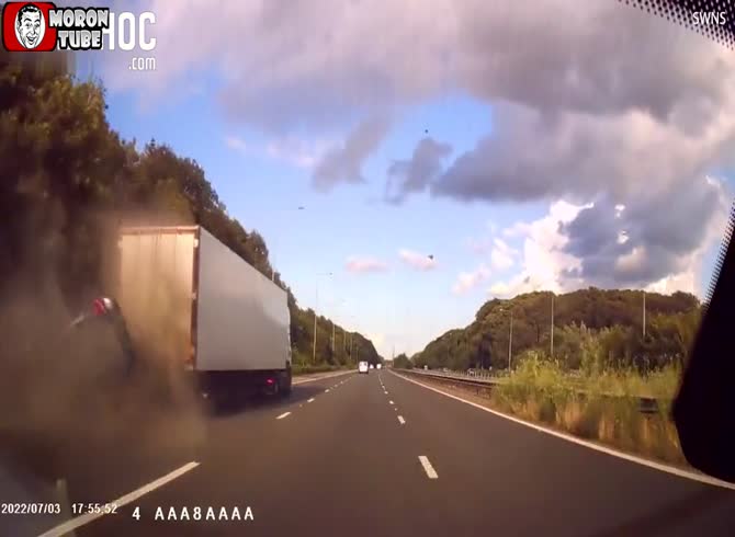 Video :The pregnant girlfriend of a 31-year-old motorist helps him get out of jail after he collides with a truck at 146 km-h